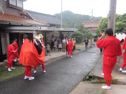 「お祭りの秋」